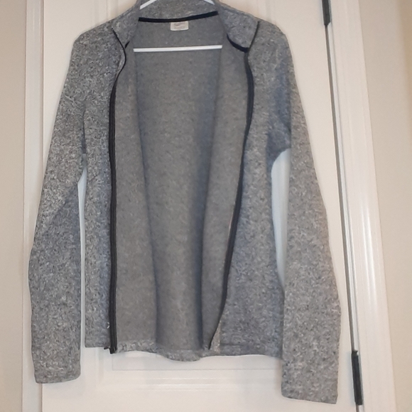 Jacket - Picture 3 of 4